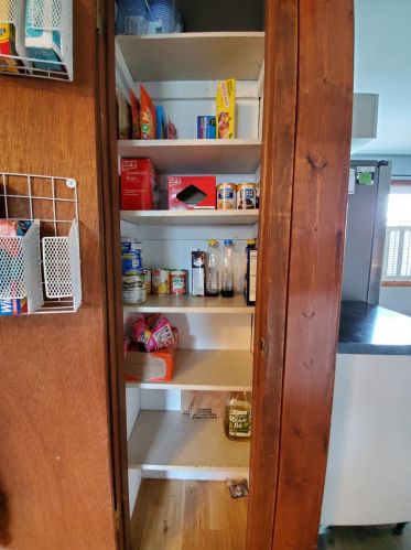 423 Saginaw Dr, Valpo IN 46385-8117 exterior