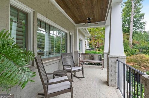 2908 Mabry Rd, Atlanta GA  30319-2683 exterior