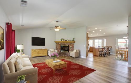 11950 Sarayah Ln, Clay, CA 95638-8304