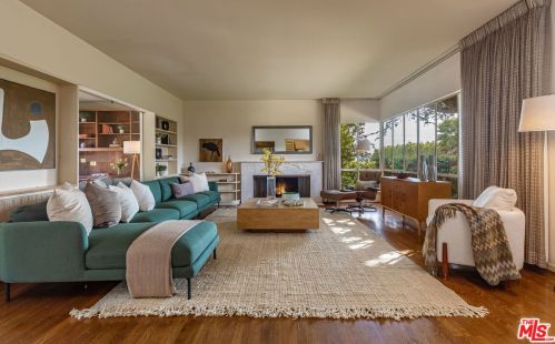 540 Adelaide Dr, Santa Monica, CA 90402-1341
