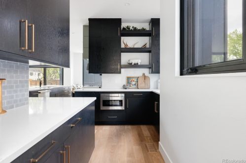 591 York St, Denver CO  80209-4640 exterior