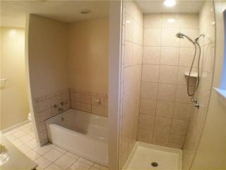 8117 Yacht Club Dr, Rowlett TX  75089-2511 exterior