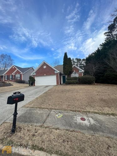 342 Kirkwell Ives Dr, Suwanee, GA 30024-7402