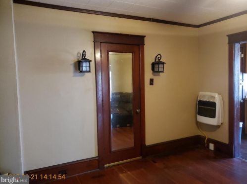 302 Fleet St, Primrose PA 17901-3726 exterior