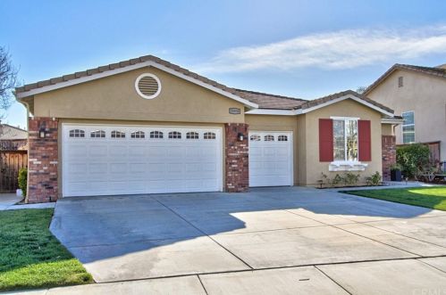 35930 Covington Dr, Wildomar, CA 92595-7739