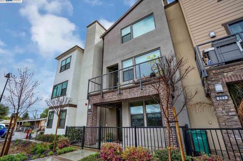 223 Burbank St, Hayward, CA 94541