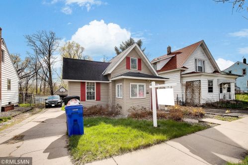 541 Gotzian St, Saint Paul MN  55106-5333 exterior