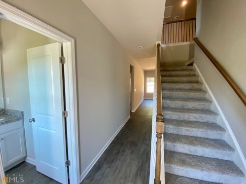 69 Waterwheel Dr, Commerce, GA 30529-7202