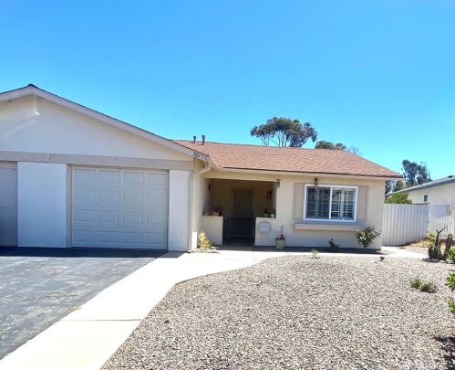 384 San Dimas Ave, Oceanside, CA 92057-7203
