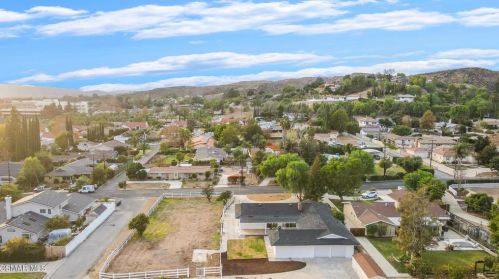 3096 Reservoir Dr, Simi Valley CA  93065-1001 exterior