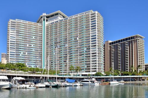 1777 Ala Moana Blvd, Honolulu HI  96815-1683 exterior
