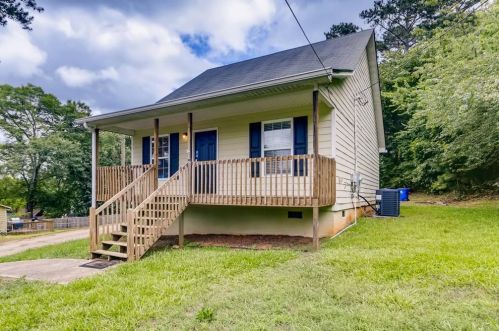 708 Spring St, Villa Rica, GA 30180-2612