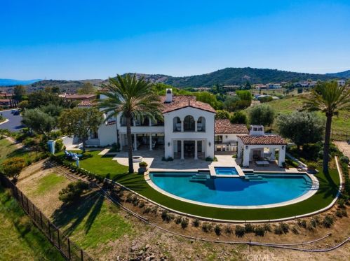 20 Black Falcon, Irvine CA  92603-0420 exterior