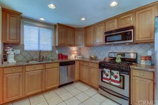 1192 Calle De La Luna, Irwindale, CA