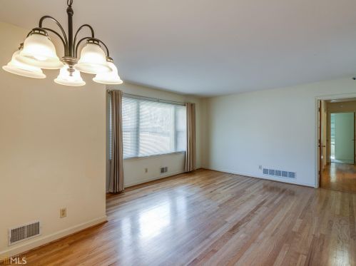 3032 Bobolink Dr, Rex GA exterior