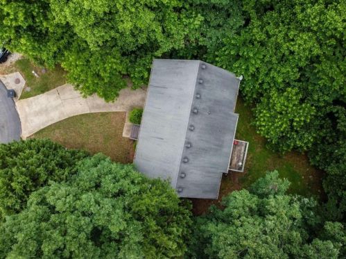 170 Windward Dr, Porterdale, GA 30016-7160