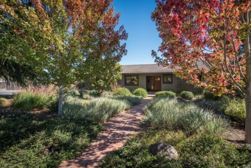1551 Big Cedar Ln, Sebastopol, CA 95472-5663