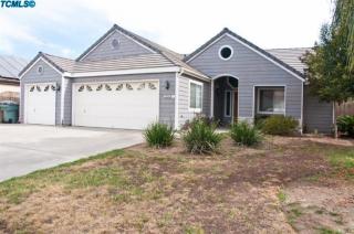 2334 School Ct, Visalia, CA 93292-2609