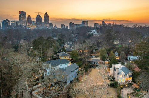 395 Beverly Rd, Atlanta GA  30309-2728 exterior