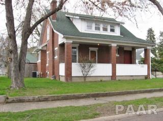1525 Center St, Pekin IL  61554-5021 exterior