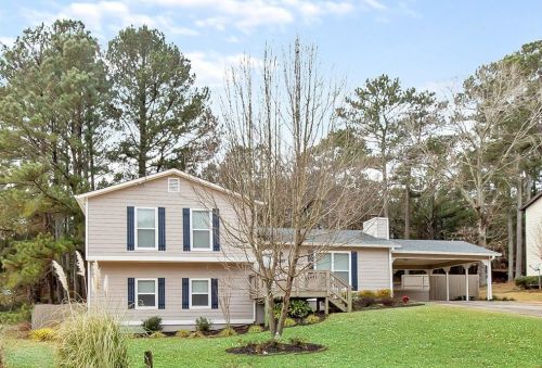 2730 Tybee Dr, Buford, GA 30519-5174