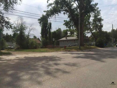 1003 10th Ave, Fruitdale SD  57717-1112 exterior