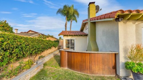 10915 El Coco Cir, Santa Ana CA  92708-5316 exterior