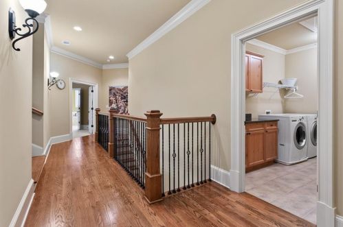 5850 Garber Dr, Atlanta GA  30328-5151 exterior