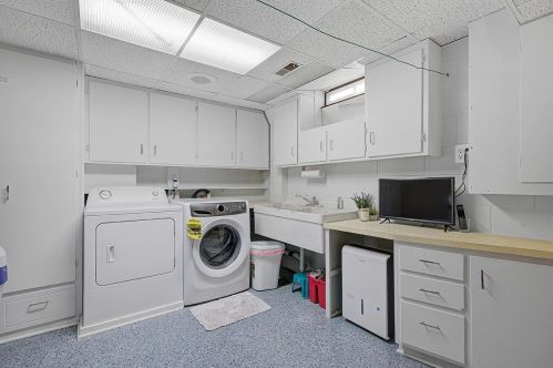 2070 Ivy St, Saint Paul MN  55109-4029 exterior