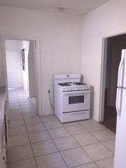 609 Garfield Ave, Glendale CA  91205-2942 exterior