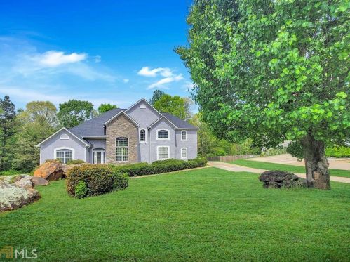 809 Deerwood Dr, Stockbridge, GA 30281-7363