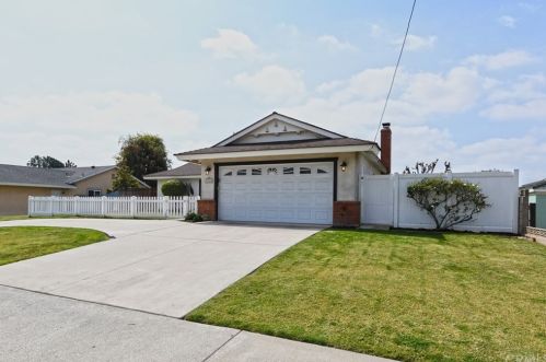 344 Madison Ave, Placentia, CA 92870-4534