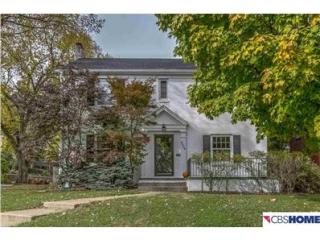 2004 52nd St, Omaha, NE 68104-4367