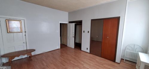 813 Jackson St, Philadelphia PA  19148-3107 exterior