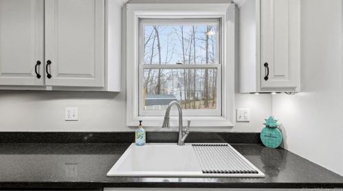 57 Rosemont Dr, Deep River CT  06417-1680 exterior