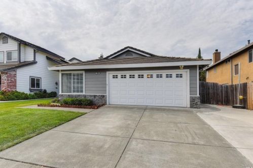 290 Cooper School Rd, Vacaville, CA 95687-4635