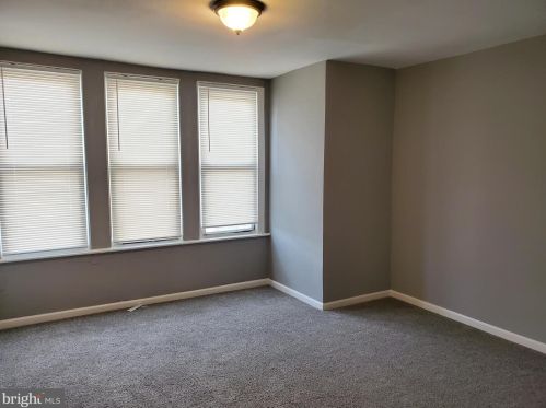 5341 Lindbergh Blvd, Philadelphia PA  19143-5829 exterior