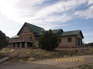 7820 Soda Creek Rd, Pueblo, CO 81005-9761