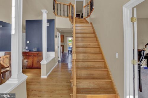 1443 Farm Cross Way, York PA  17408-8537 exterior