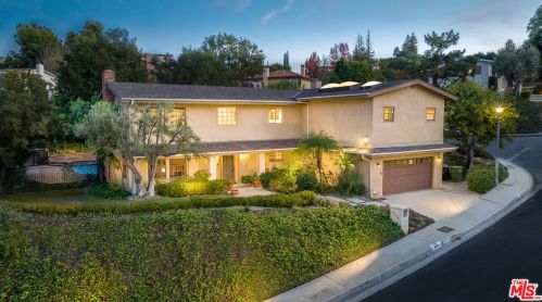 3644 Ballina Canyon Rd, Van Nuys, CA 91436-4163