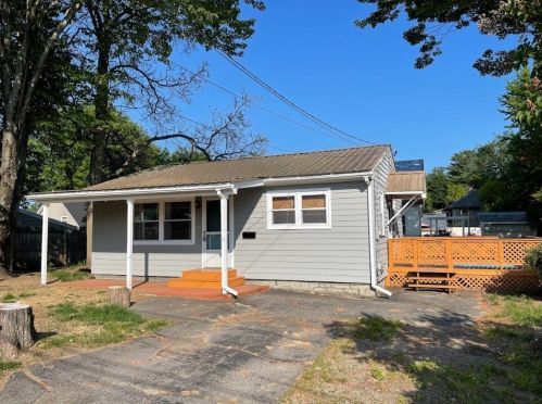 23 Gold St, Unity, NH 03743-2238