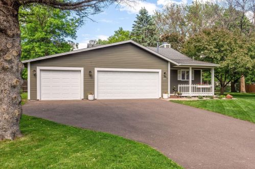 4342 Golden Meadow Ct, Saint Paul, MN 55123-2098
