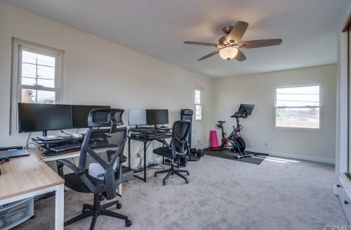 2222 236th Pl, Torrance CA  90501-5949 exterior