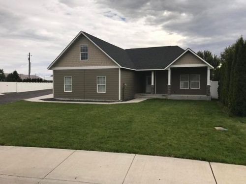 115 Apple Loop, Goose Prairie, WA 98937-8821