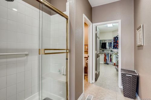 13857 Chenango Dr, Aurora CO 80015-3904 exterior