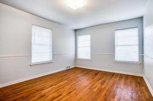 809 Blossom Rd, Garland TX 75041-2955 exterior