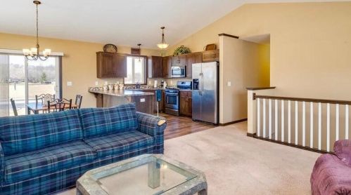 18079 Lincoln Cir, Otsego, MN 55330-5521