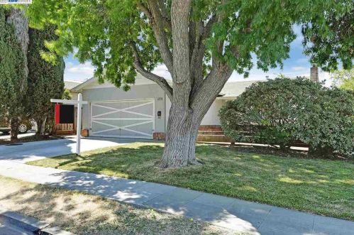 2835 Kelly St, Livermore, CA 94551-5921