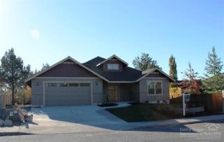 2431 Robinson St, Bend, OR 97701-6354