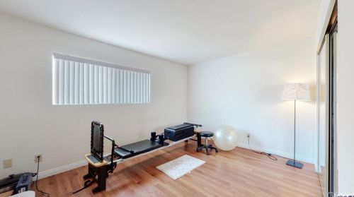625 California Ave, Glendale CA  91203-1573 exterior